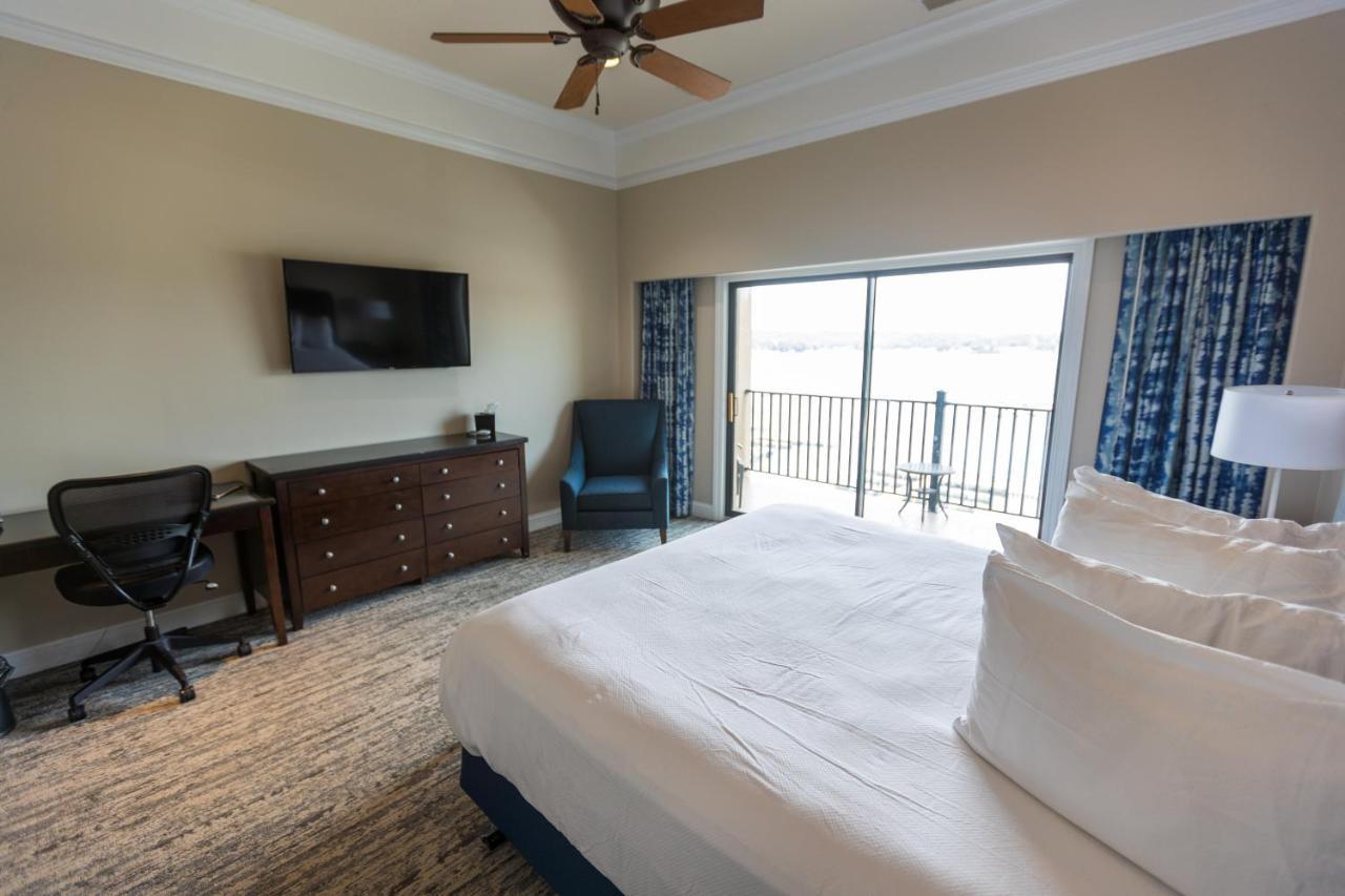 Camden On The Lake Resort Lake Ozark Buitenkant foto