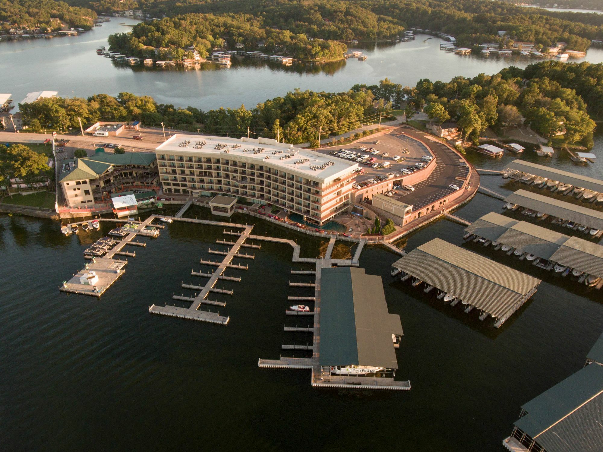 Camden On The Lake Resort Lake Ozark Buitenkant foto